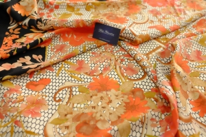 Jedwab Naturalny Krepa na Satynie  Chiave