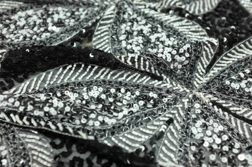 Jedwab Naturalny Cekiny i Kamienie Prada Stones 04.jpg