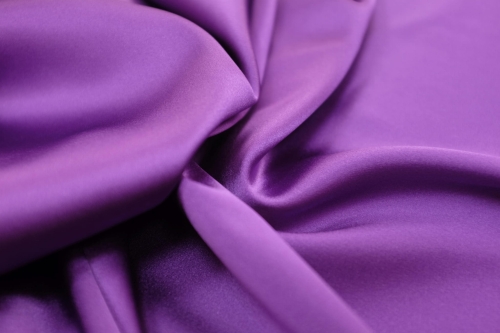 Jedwab Naturalny Satyna z Lycrą Gładka Alta Moda Fiolet Biskupi 01.jpg