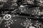 Jedwab Naturalny 100% Surowy Shantung_Tafta Hafty Kwiaty Czarny 01.jpg
