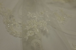 Koronka Poliamid Cekiny i Koraliki Ślubna Kremowa 08.jpg