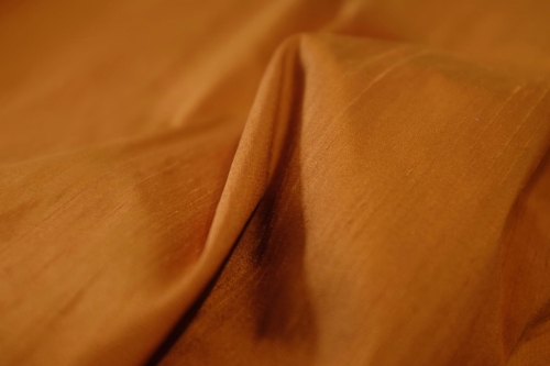 Jedwab Naturalny 100% Surowy Shantung Pomarańcz 04.jpg