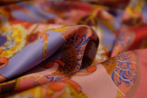 Jedwab Naturalny Satyna z Lycra Versace Ventagli 01.jpg